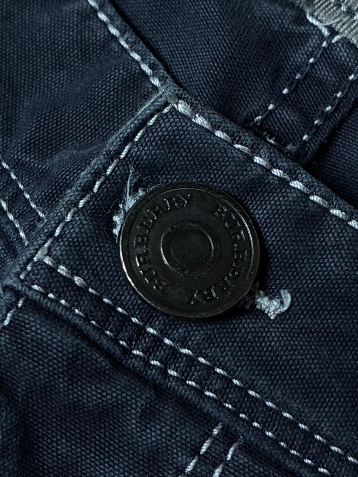 vintage Burberry jeans {XL}