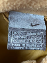 Φόρτωση εικόνας στο εργαλείο προβολής Συλλογής, vintage yellow Nike vest {L}
