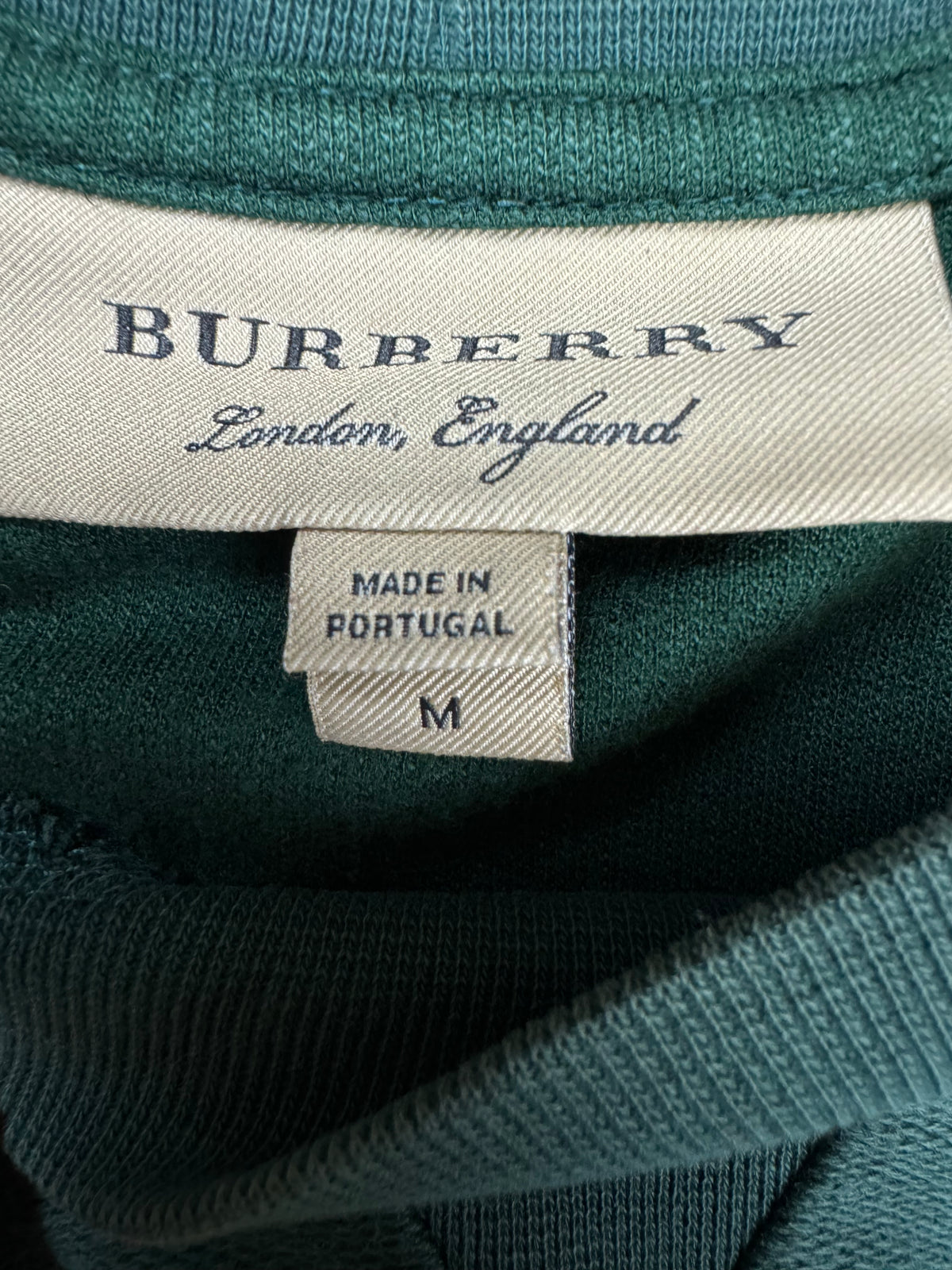 vintage Burberry sweater {M}