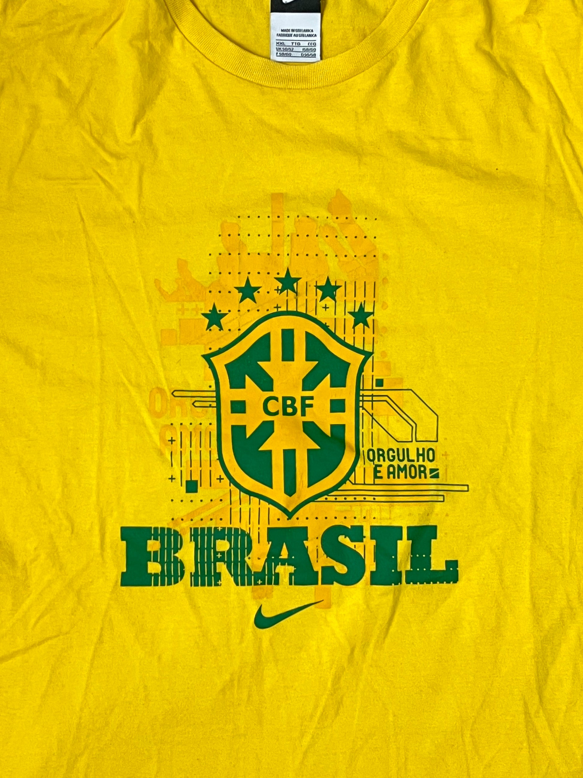 vintage Nike BRASIL t-shirt {XXL}