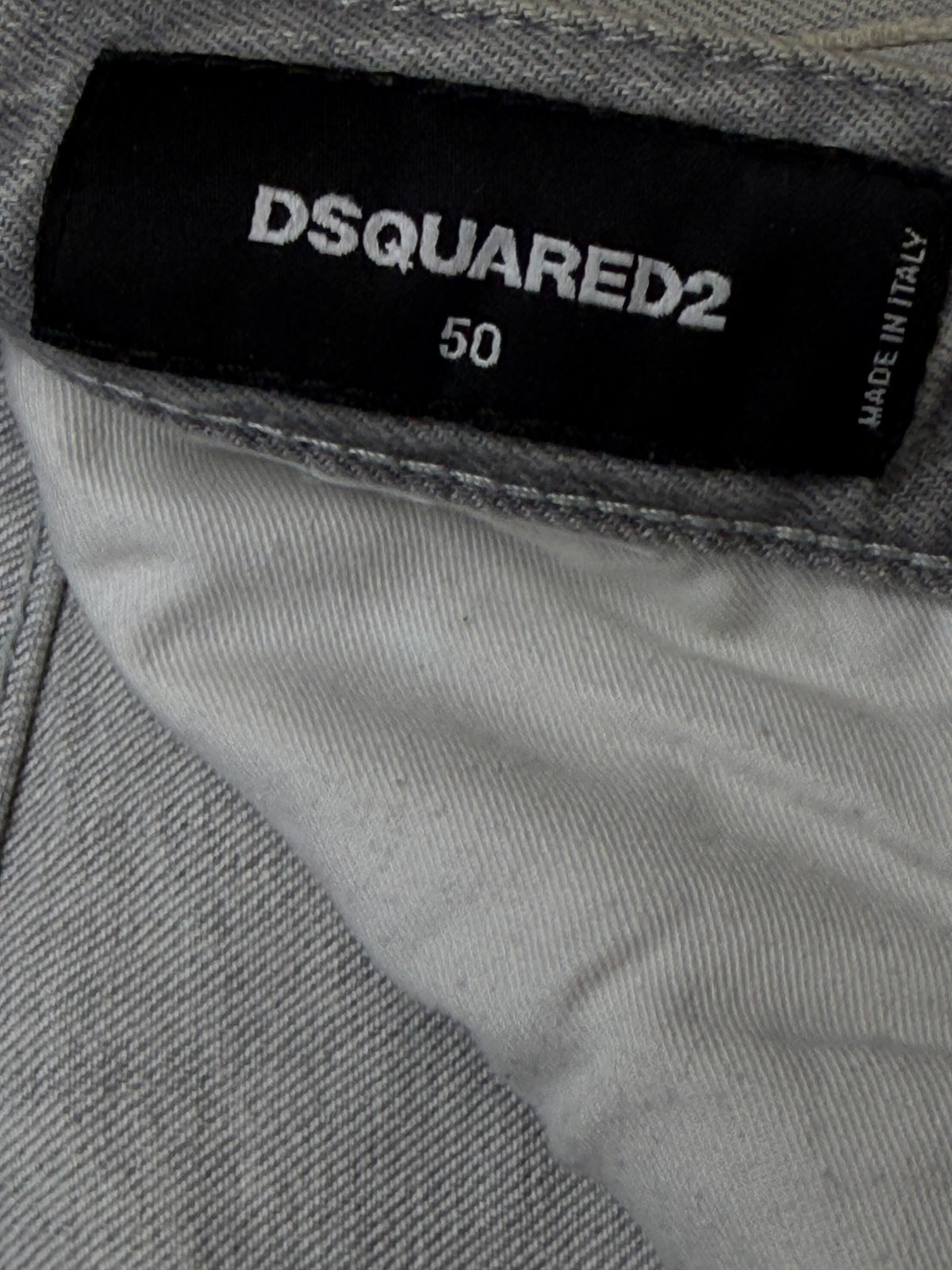 grey DSQUARED2 jeans {M}