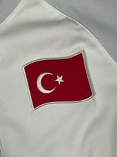 Carregar imagem no visualizador da galeria, vintage Nike Turkey 2006 away jersey {S}
