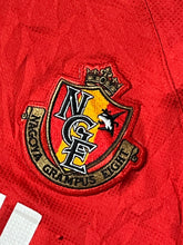 Lade das Bild in den Galerie-Viewer, vintgae Le Coq Sportif Nagoya Grampus jersey {M}
