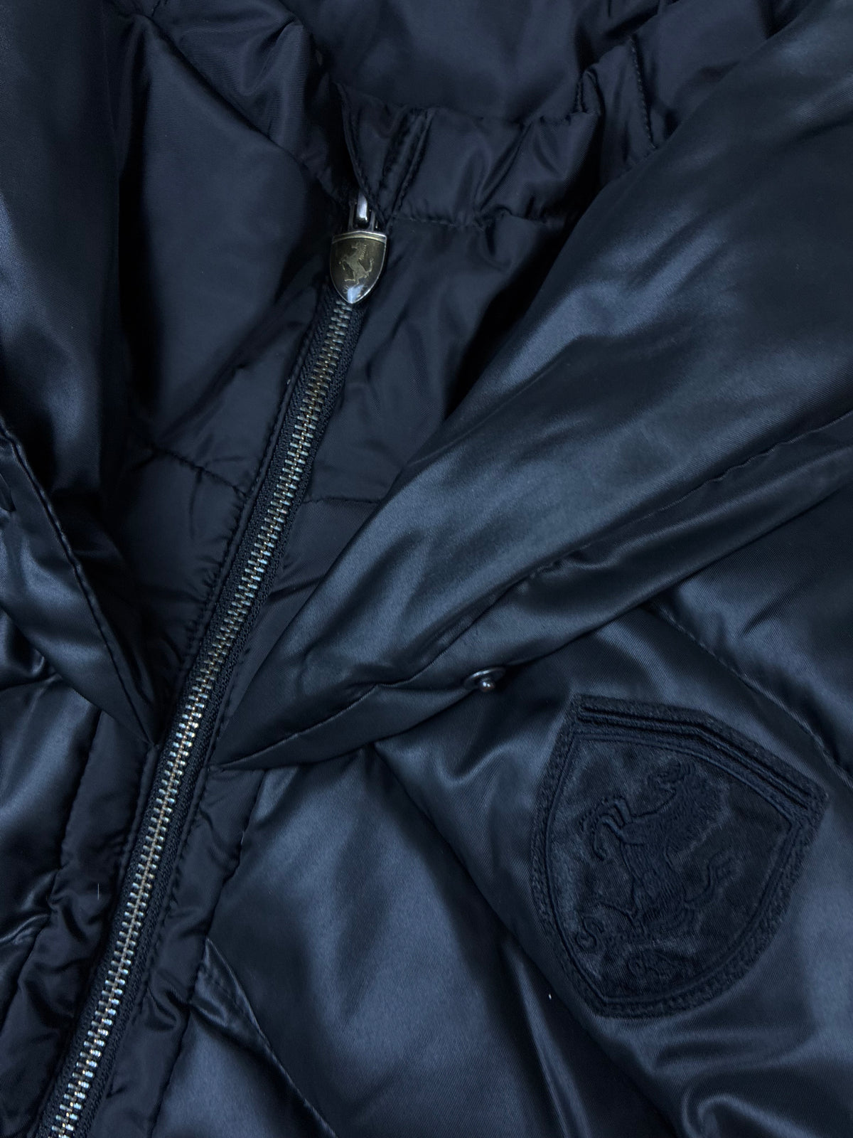 vintage Puma Ferrari winterjacket {S}