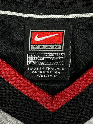 vintage Nike jersey {L}