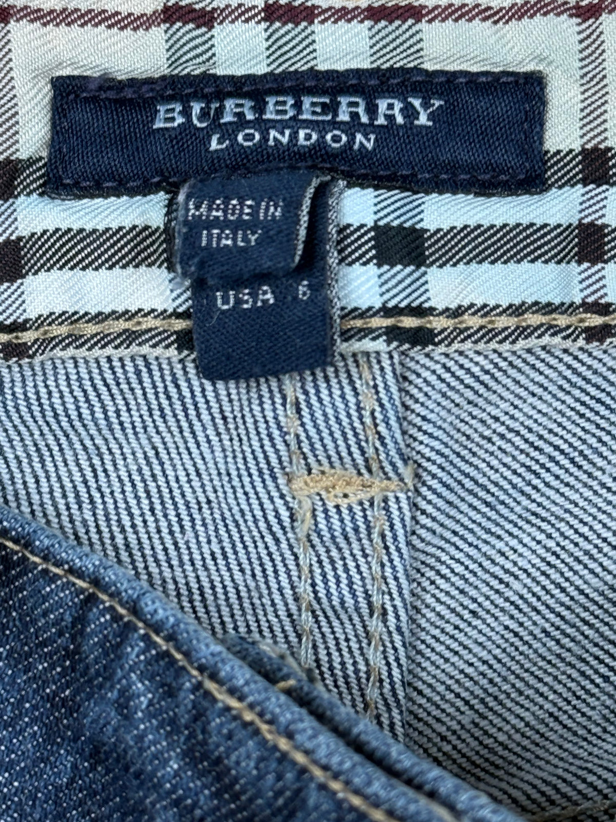 vintage Burberry jeans {S}