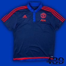 Lade das Bild in den Galerie-Viewer, vintage Adidas Manchester United polo {L}
