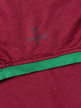 Φόρτωση εικόνας στο εργαλείο προβολής Συλλογής, vintage Nike Portugal 2006 home jersey {L}
