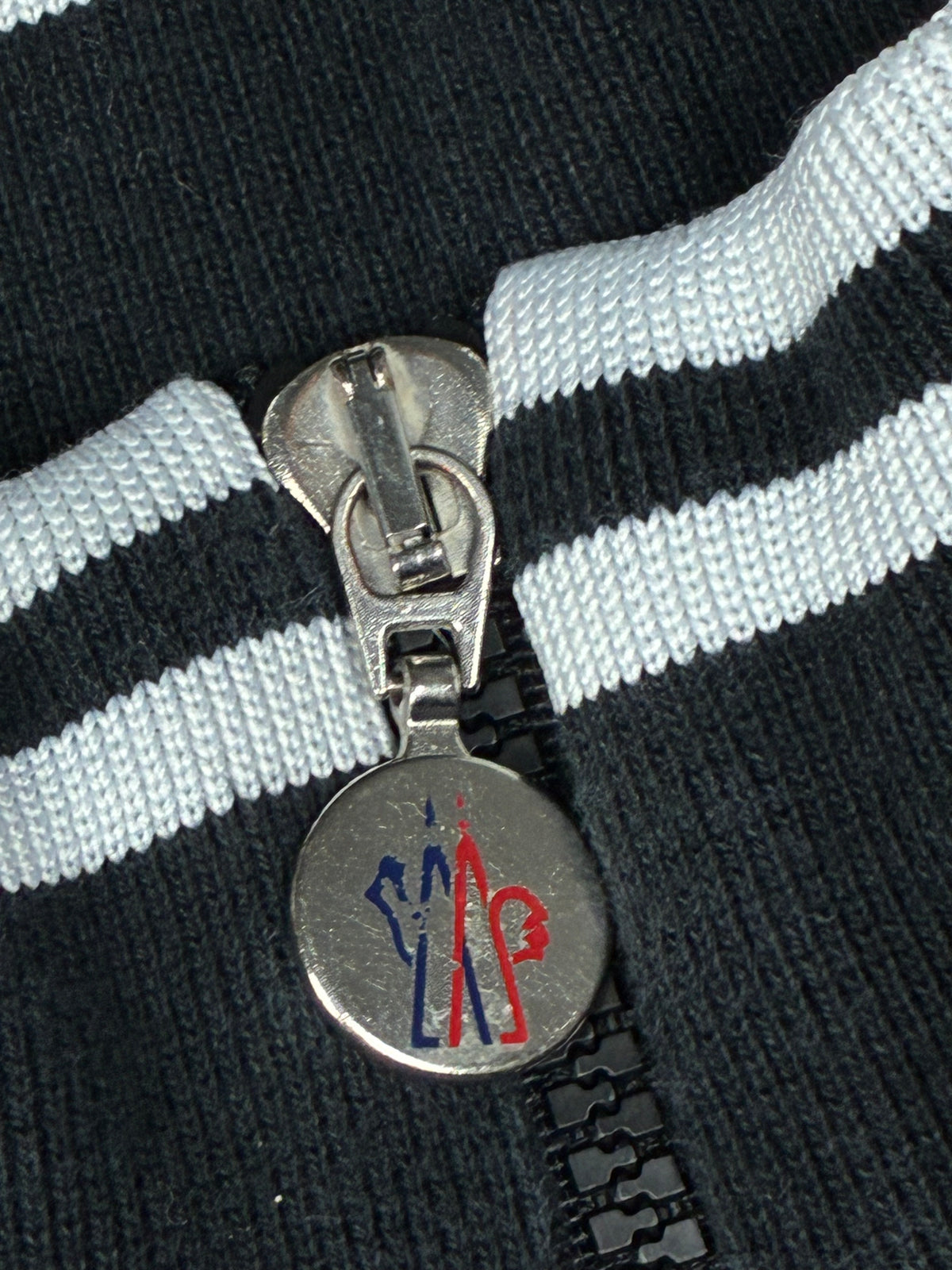 vintage Moncler sweatjacket {S}