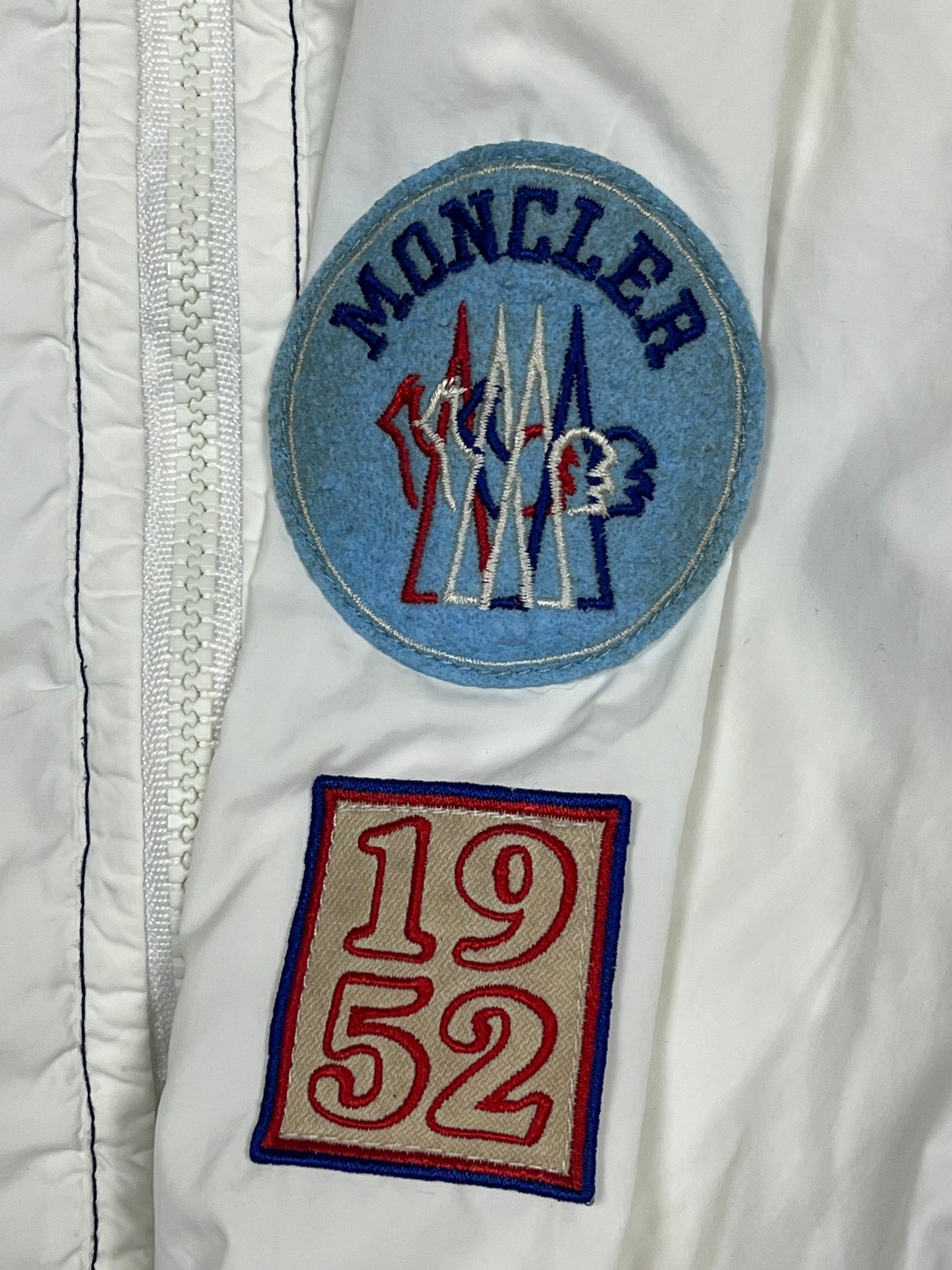 vintage Moncler windbreaker {XS}