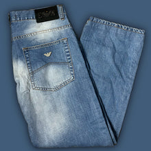 Lade das Bild in den Galerie-Viewer, vintage Armani jeans {M}
