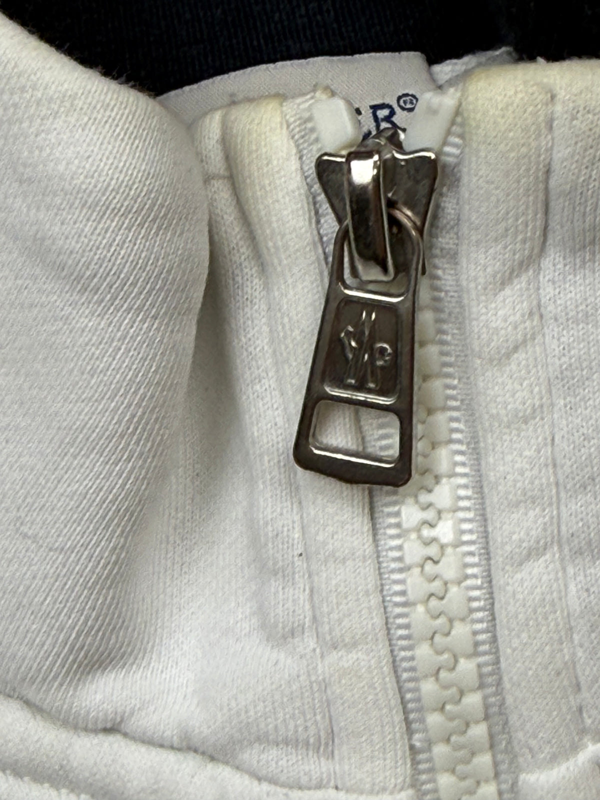 vintage Moncler sweatjacket {M}
