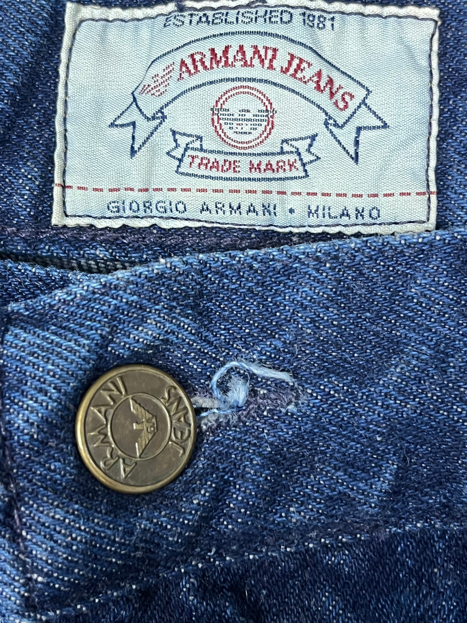 vintage Armani jeans {L}