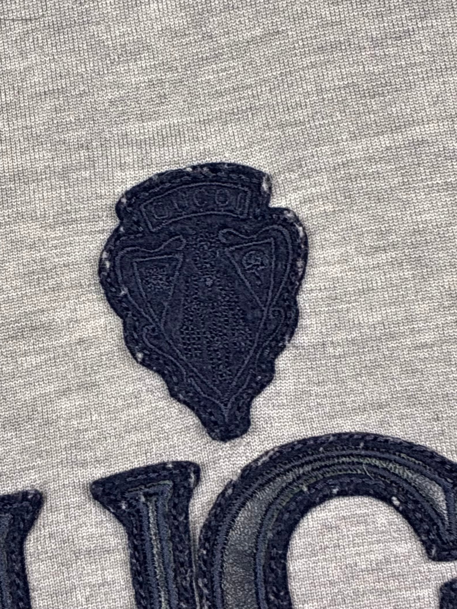 vintage Gucci hoodie {M}