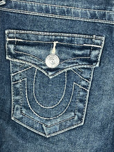 Lade das Bild in den Galerie-Viewer, vintage True Religion shorts {XS}
