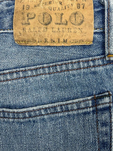 Carregar imagem no visualizador da galeria, vintage Polo Ralph Lauren jeans {S}
