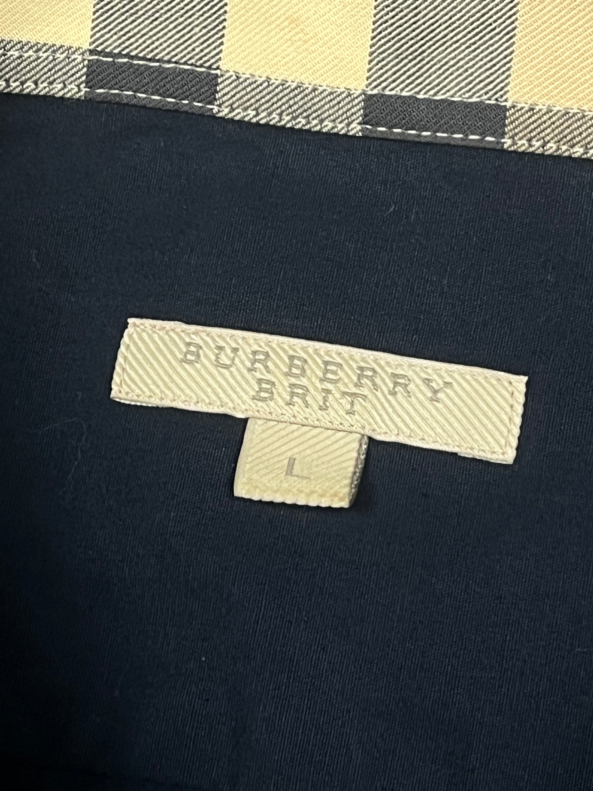 vintage Burberry shirt {M}