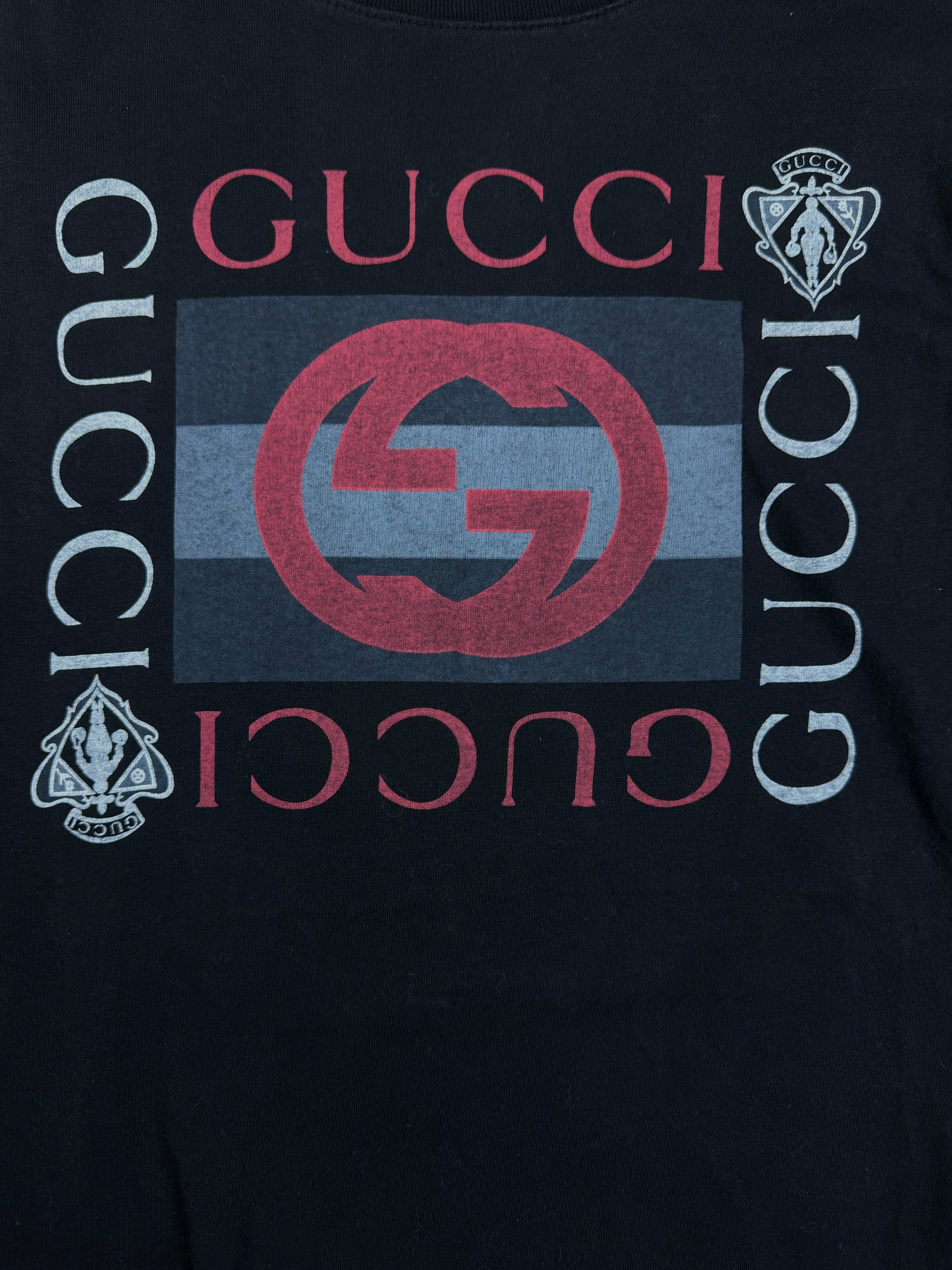 vintage Gucci t-shirt {M}