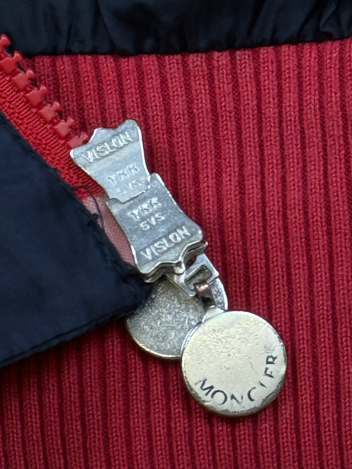 vintage Moncler windbreaker {M}
