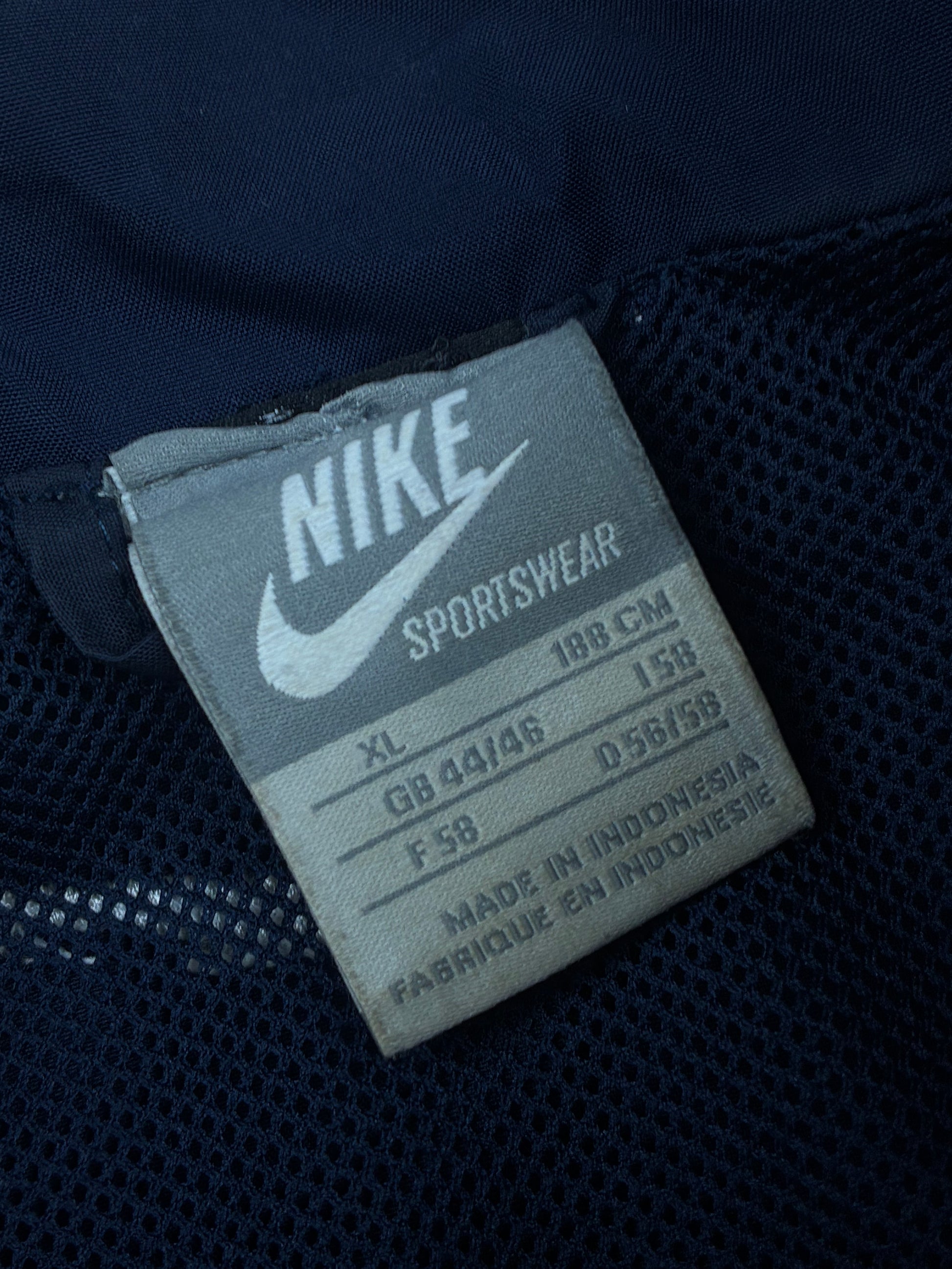 vintage Nike windbreaker {S}