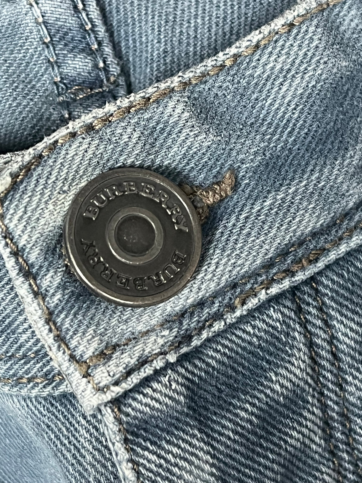 vintage Burberry jeans {M}