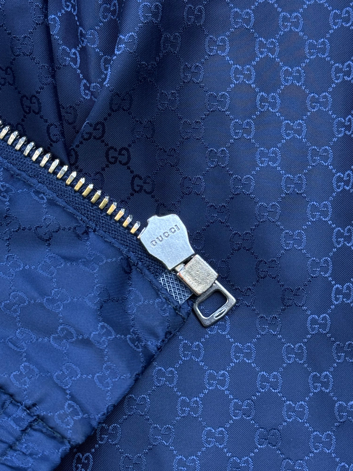 vintage Gucci monogram windbreaker {M}