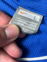 Cargar imagen en el visor de la galería, vintage Nike RONALDINHO10 jersey {L}
