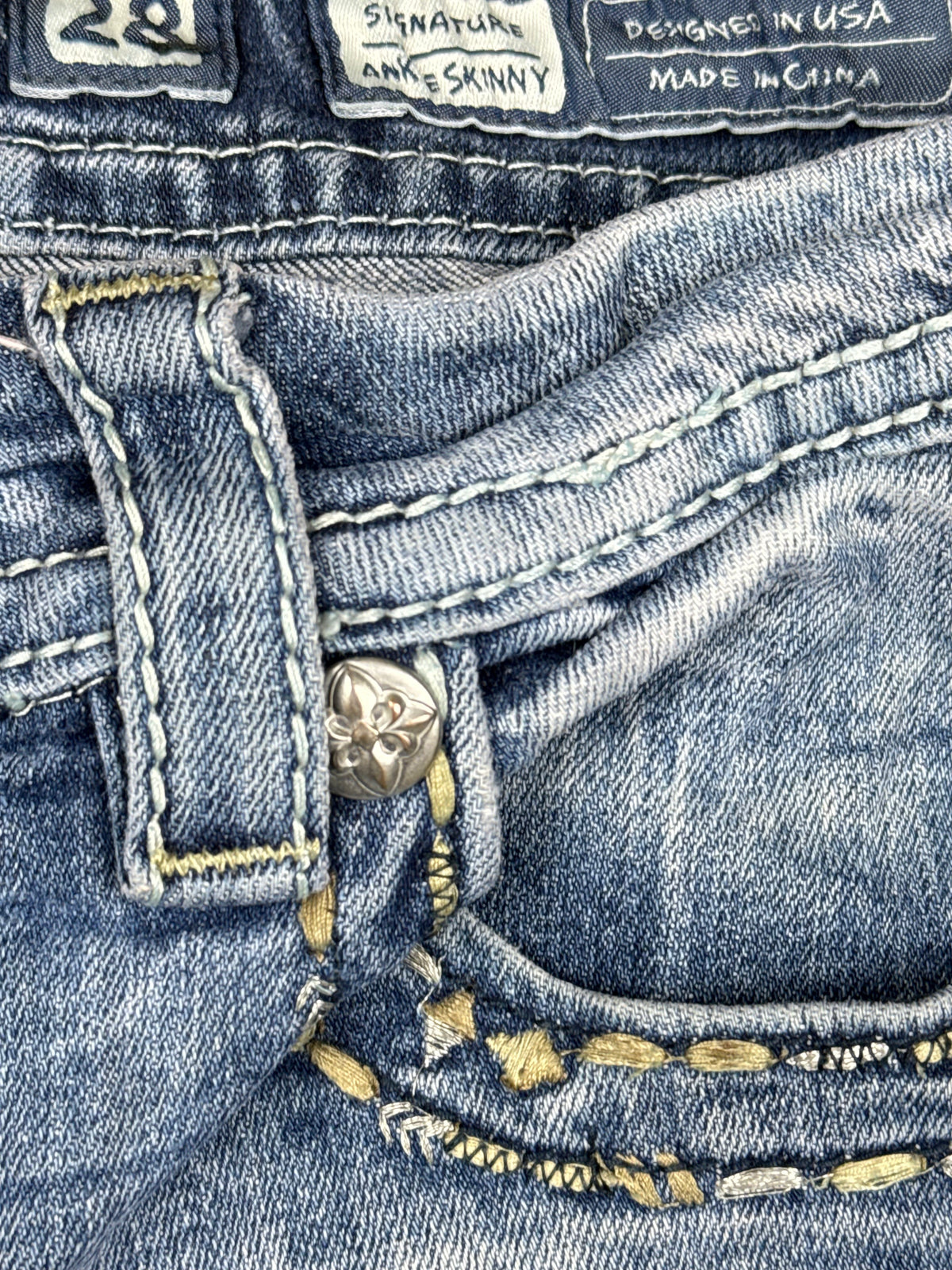 vintage Miss Me jeans {S}