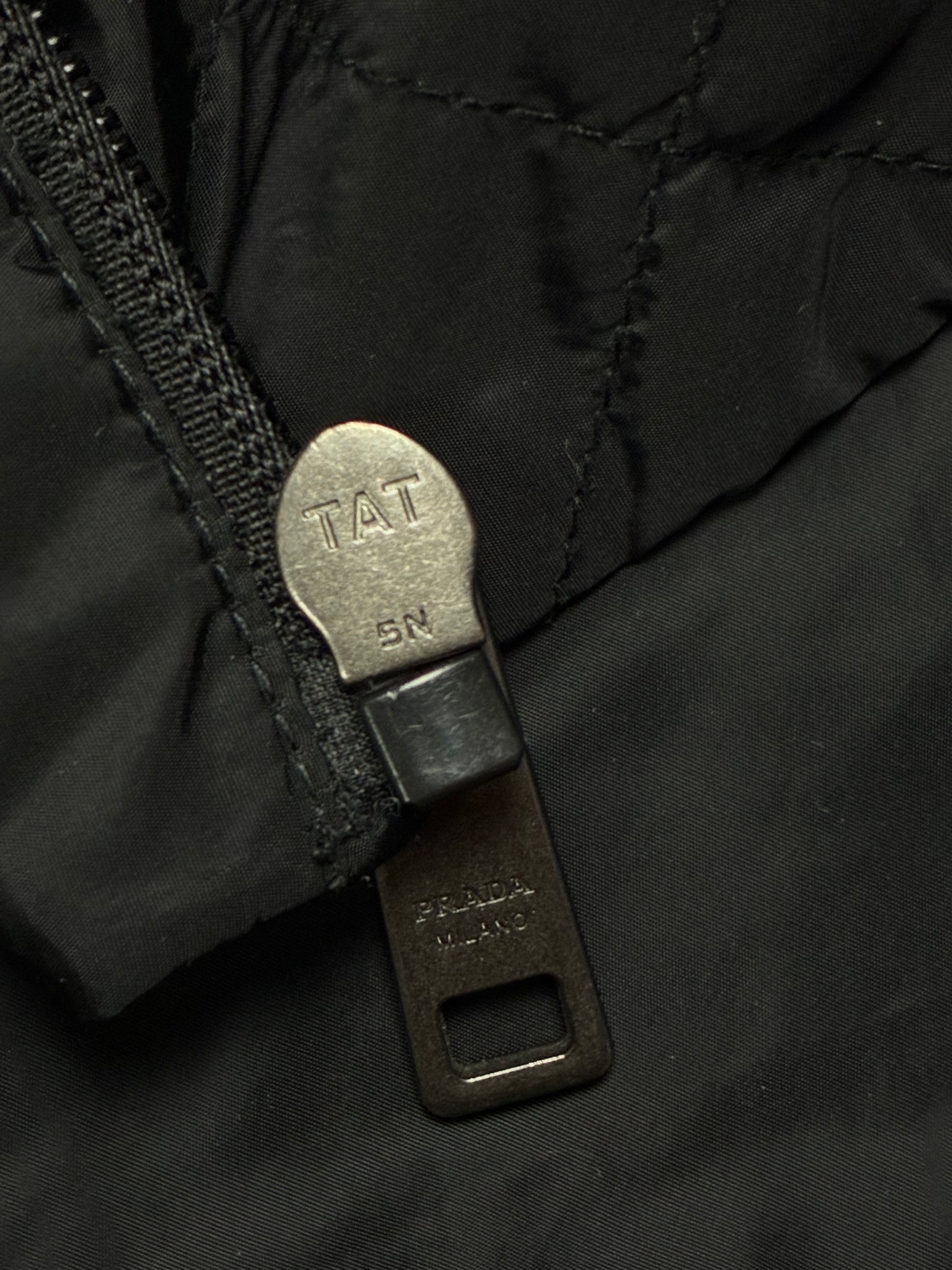 vintage Prada pufferjacket {M}
