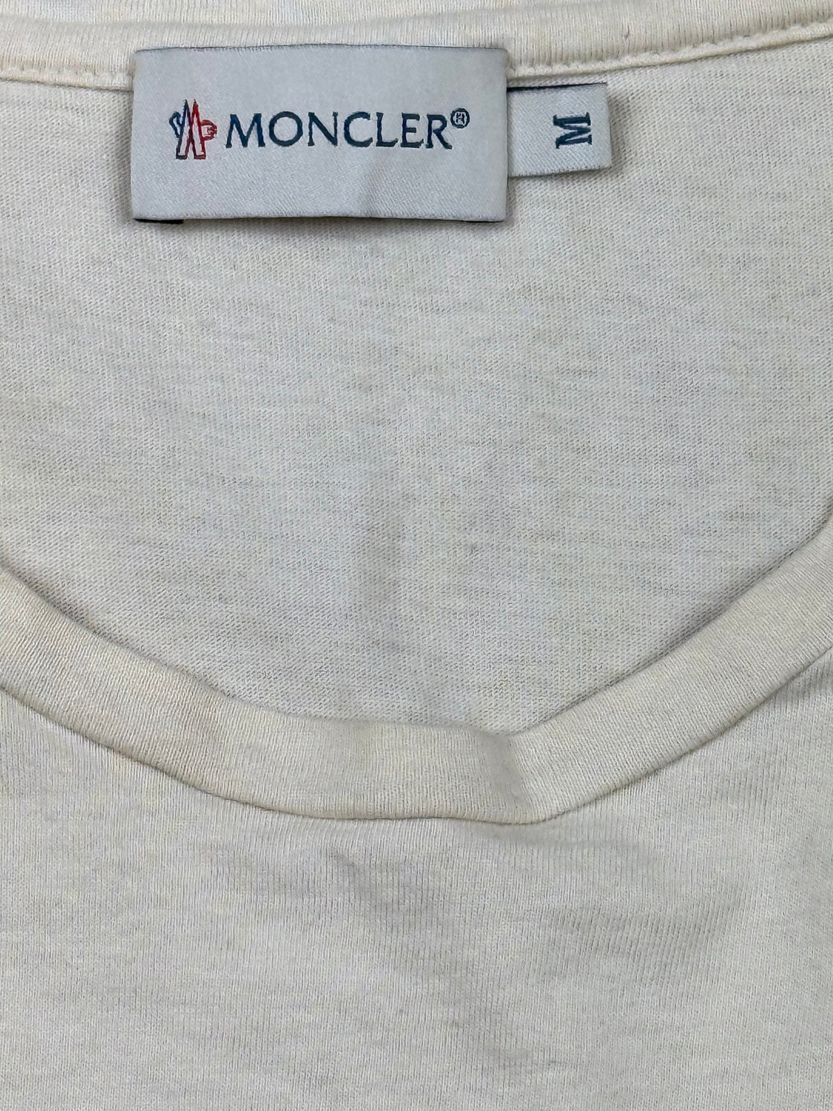 vintage Moncler t-shirt {M}