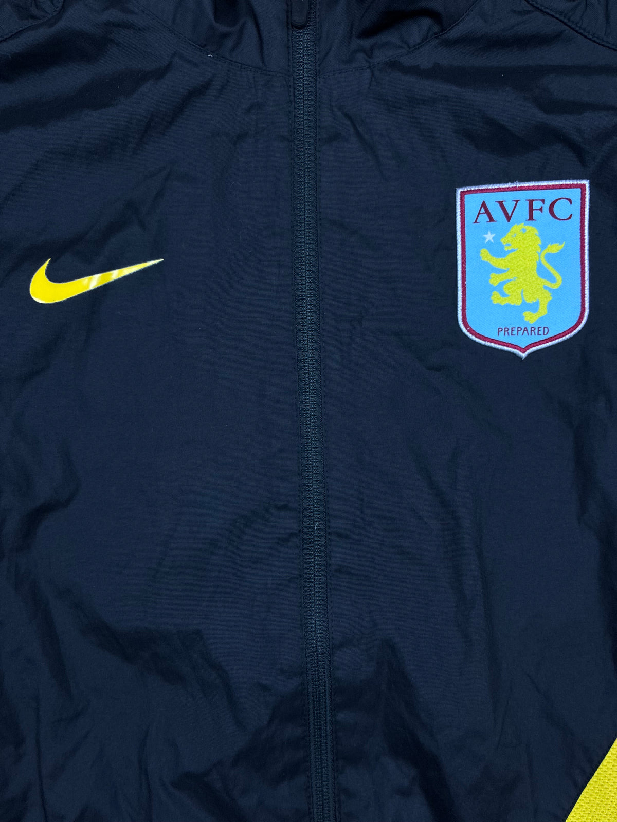 vintage Nike Aston Villa windbreaker {S}