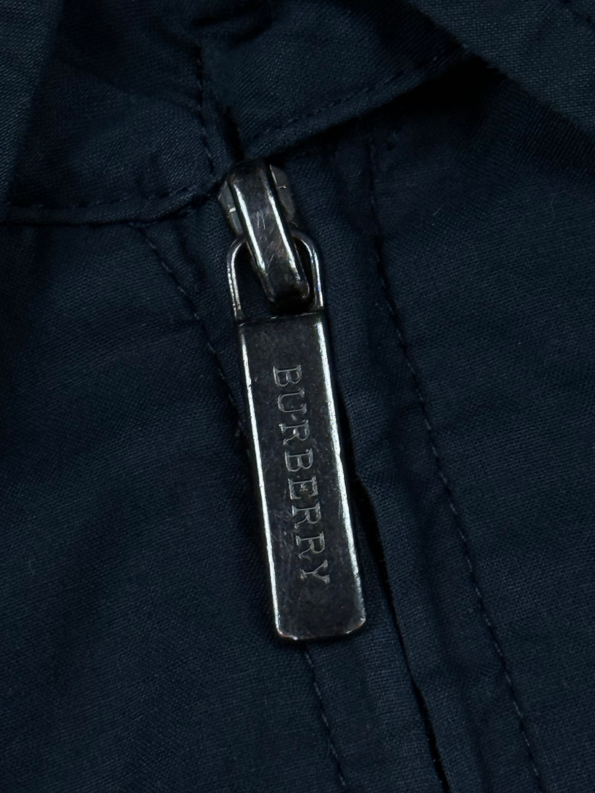 vintage navyblue Burberry harringtonjacket