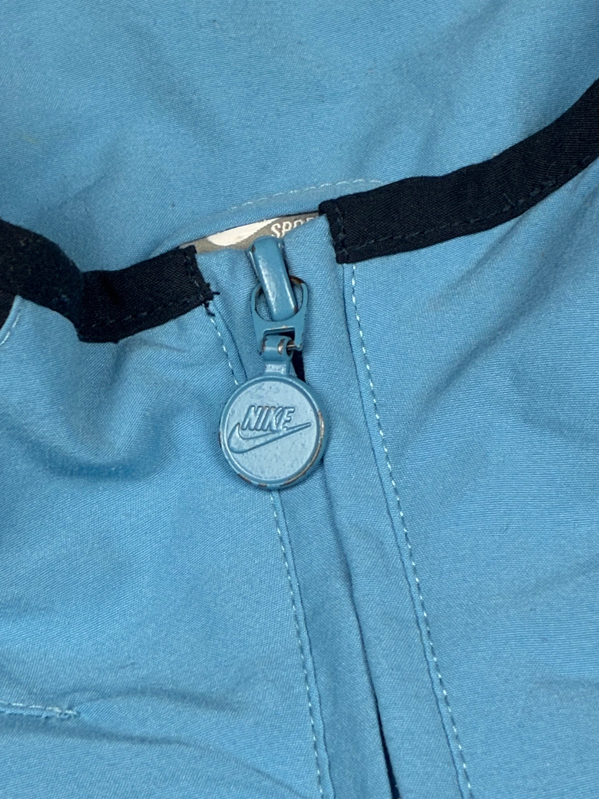 vintage Nike windbreaker {XL}
