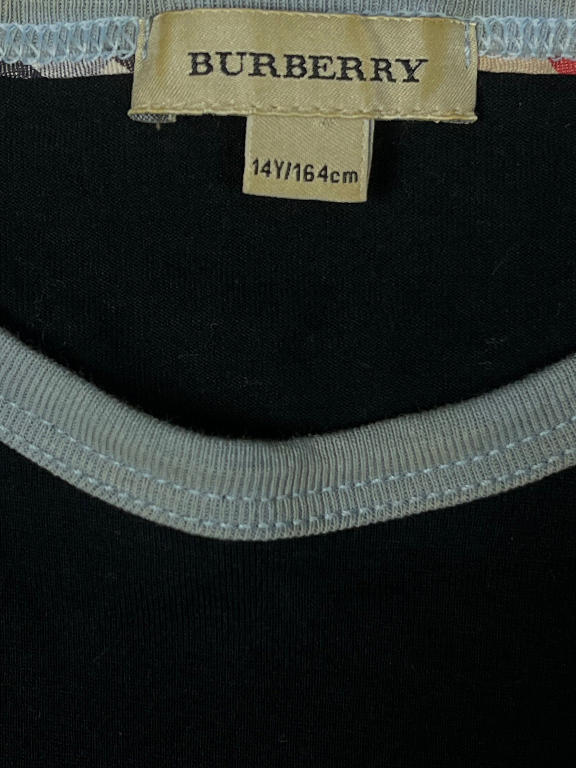 vintage Burberry longsleeve {S}