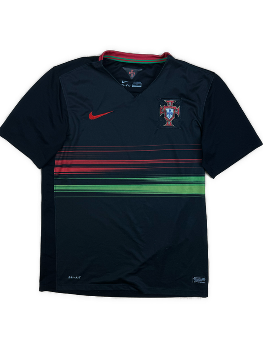 vintage Nike Portugal away jersey {M}