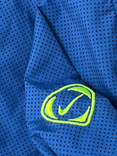 Cargar imagen en el visor de la galería, vintage Nike Fc Barcelona windbreaker {M-L}
