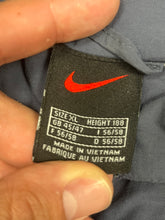 Load image into Gallery viewer, vintage Nike windbreaker {XL}
