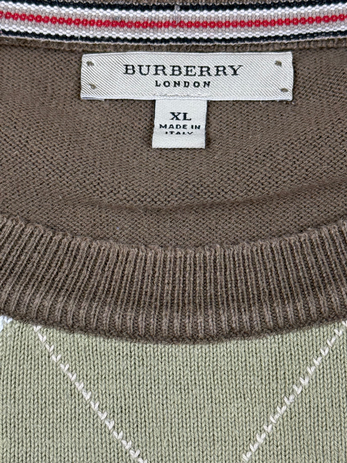 vintage Burberry knittedsweater {XL}