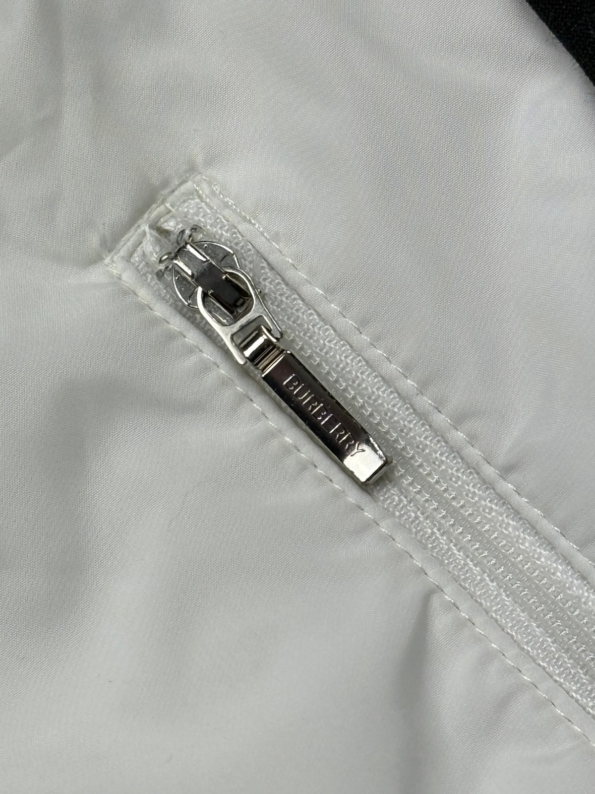 vintage Burberry Black Label sweatjacket {M}