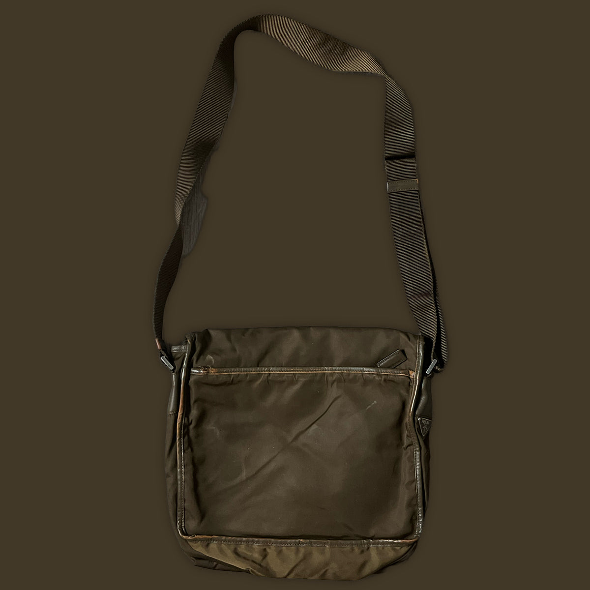 vintage Prada messengerbag
