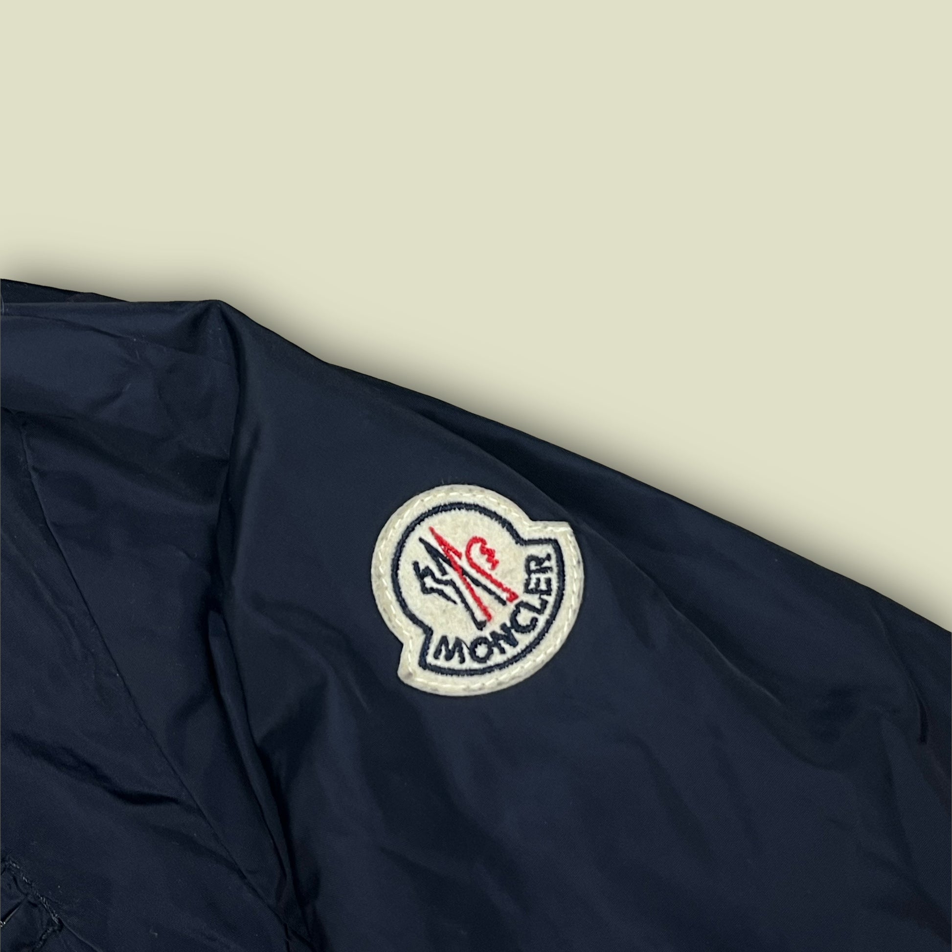 vintage Moncler windbreaker {M}