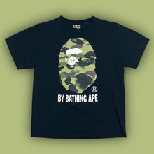Φόρτωση εικόνας στο εργαλείο προβολής Συλλογής, vintage BAPE a bathing ape t-shirt {M}
