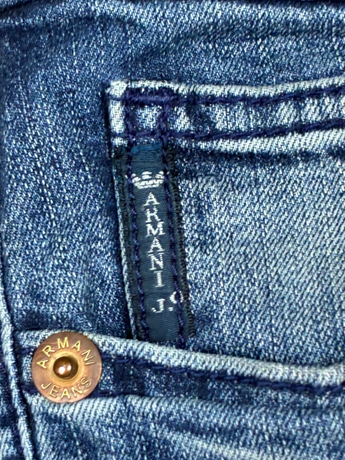 vintage Armani jeans {M}