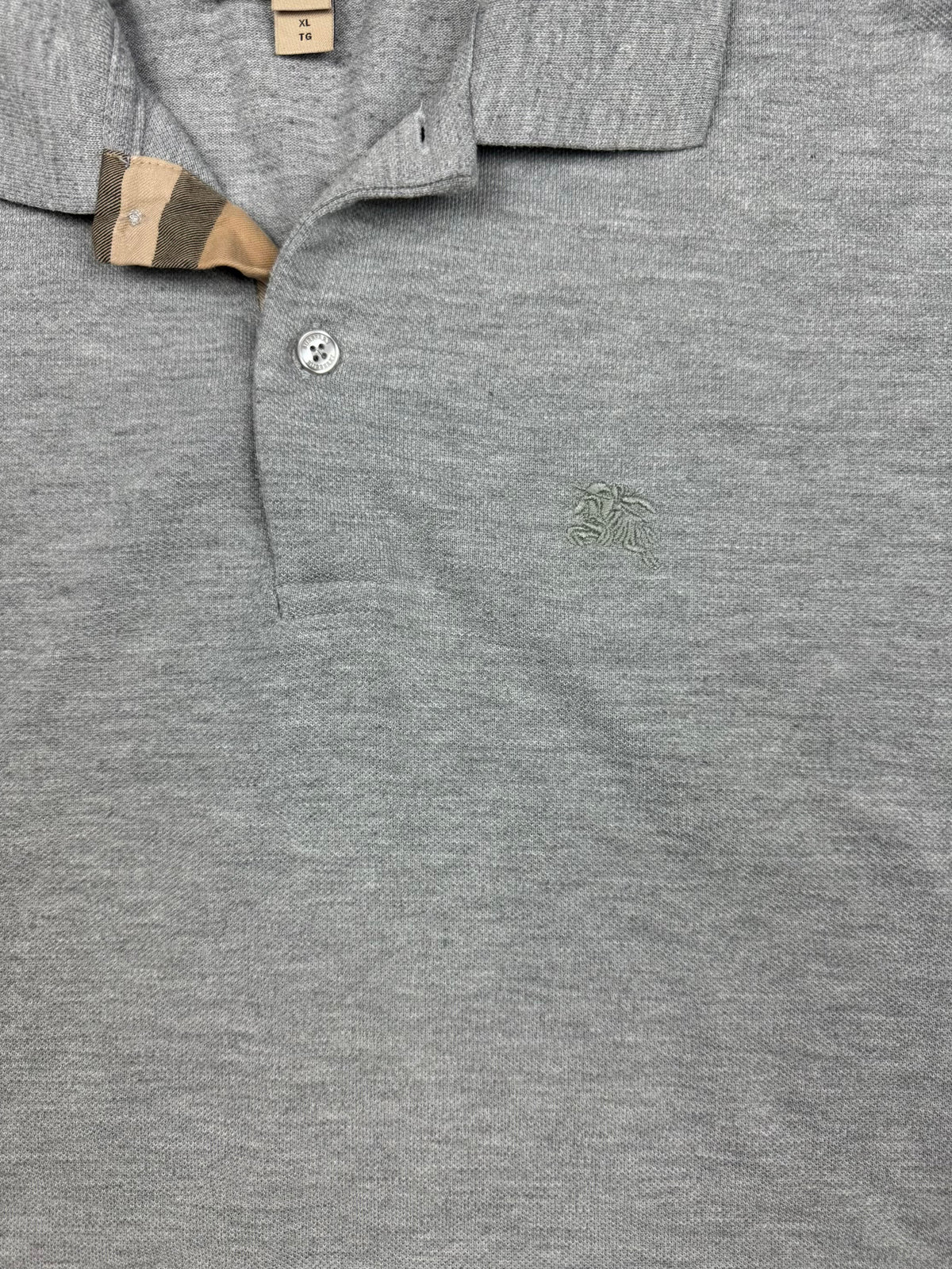vintage Burberry polo {L}