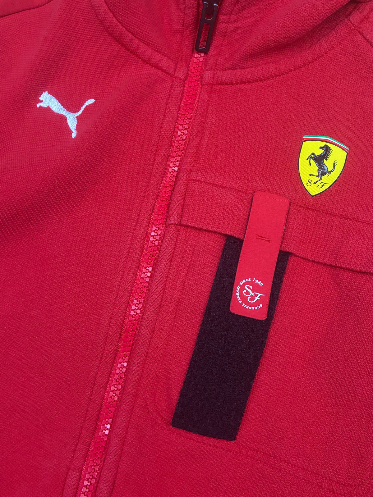 vintage Puma Ferrari sweatjacket {XS}