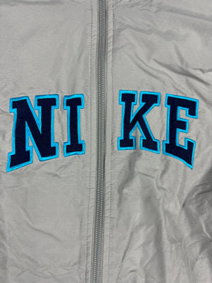 vintage Nike spellout windbreaker {S}