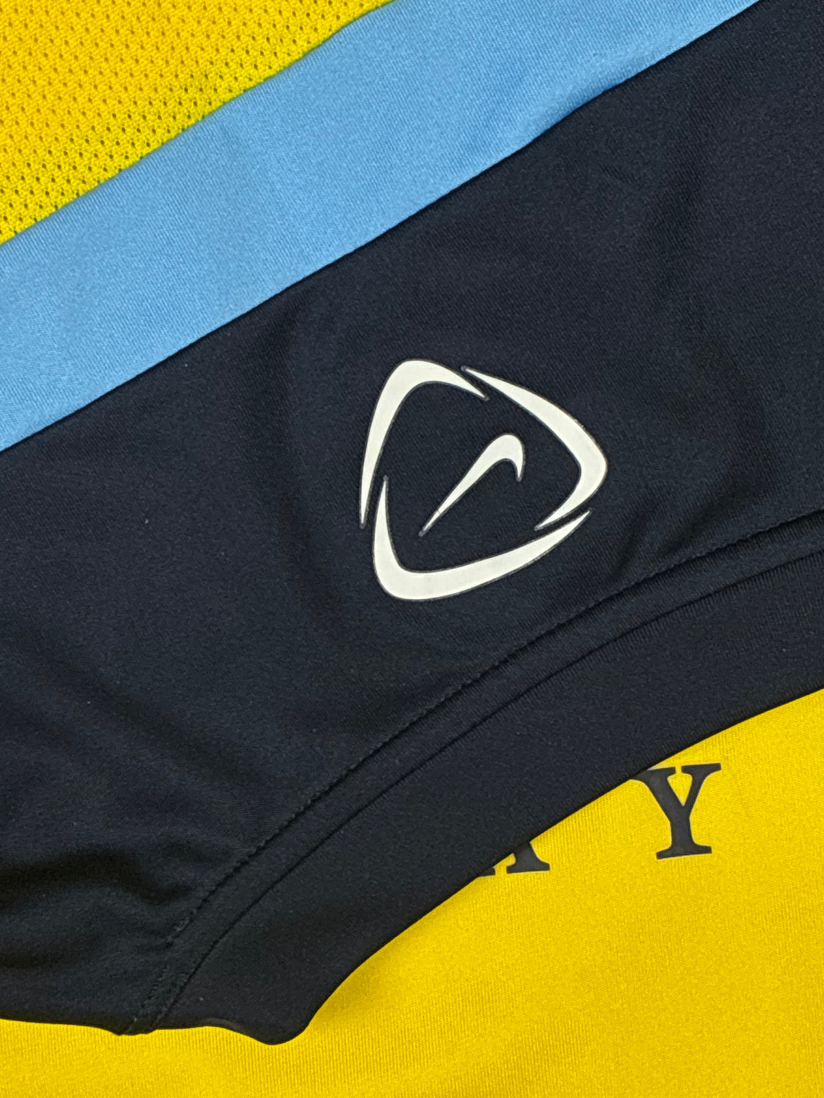 vintage Nike Manchester City trainingjersey {L}