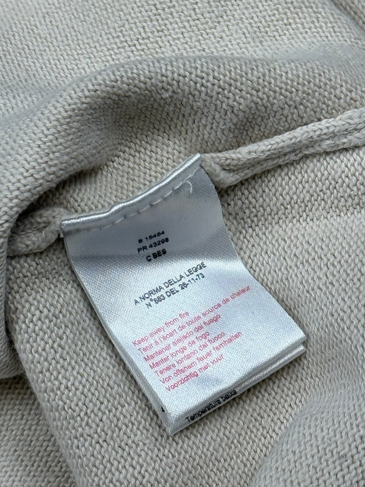 vintage Burberry knittedsweater {XS}