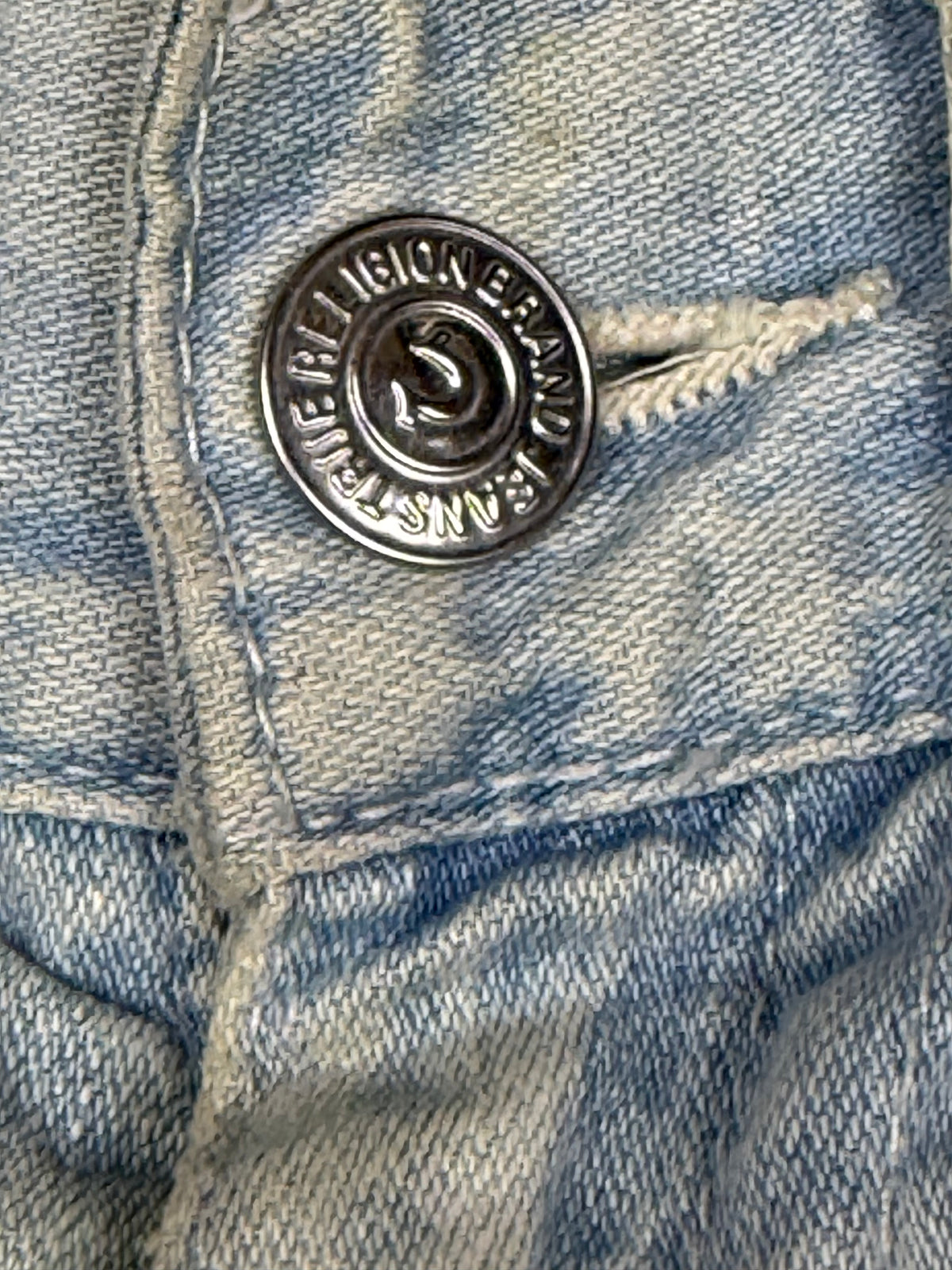 vintage True Religion jeans {M}