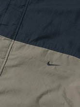 Load image into Gallery viewer, vintage Nike winterjacket {L}
